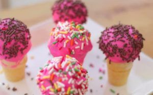 como-hacer-cake-pops-en-conos-de-helado